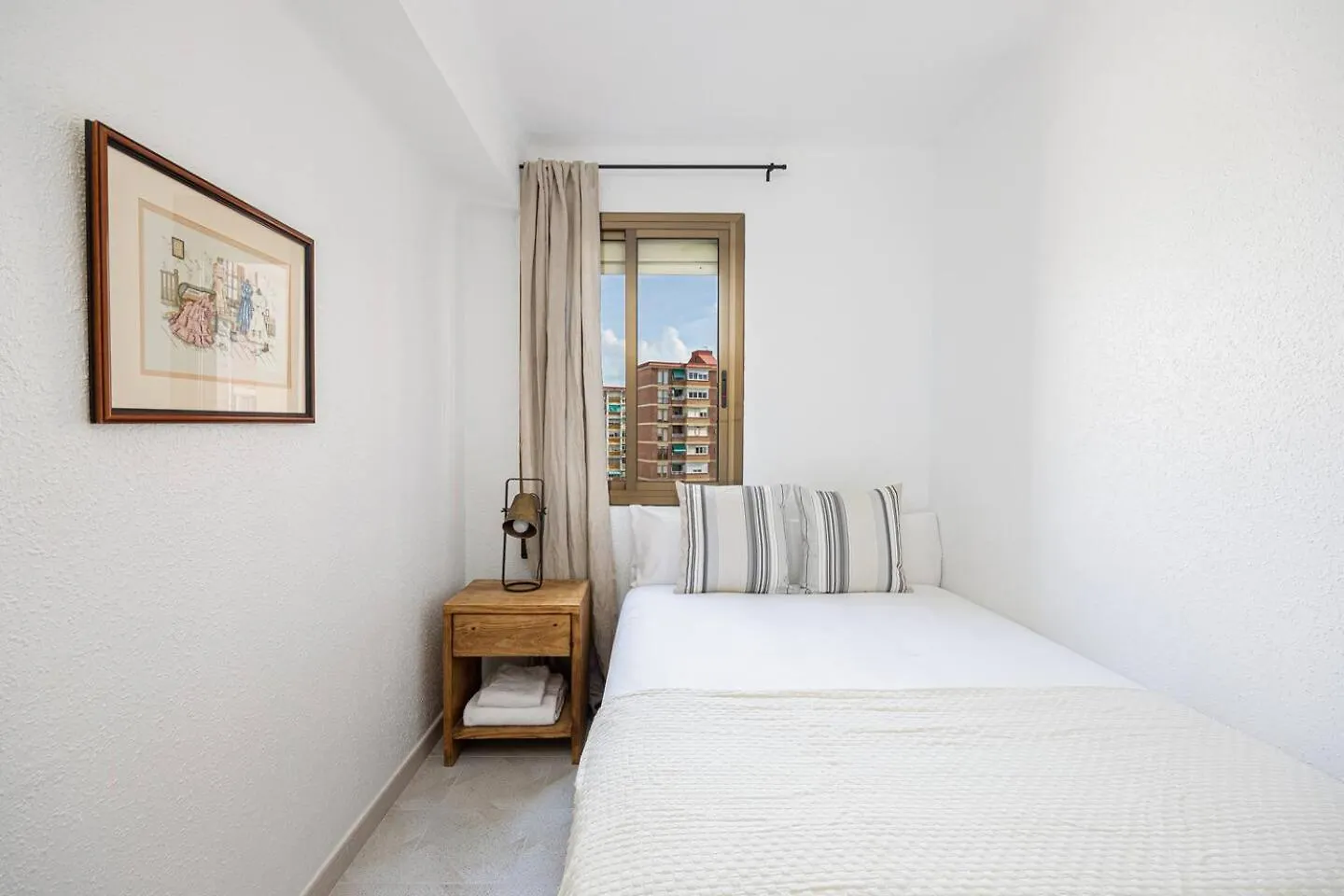 Apartman Cozy Apt In Cornella 2 Mins From The Metro La Gabarra Spanyolország